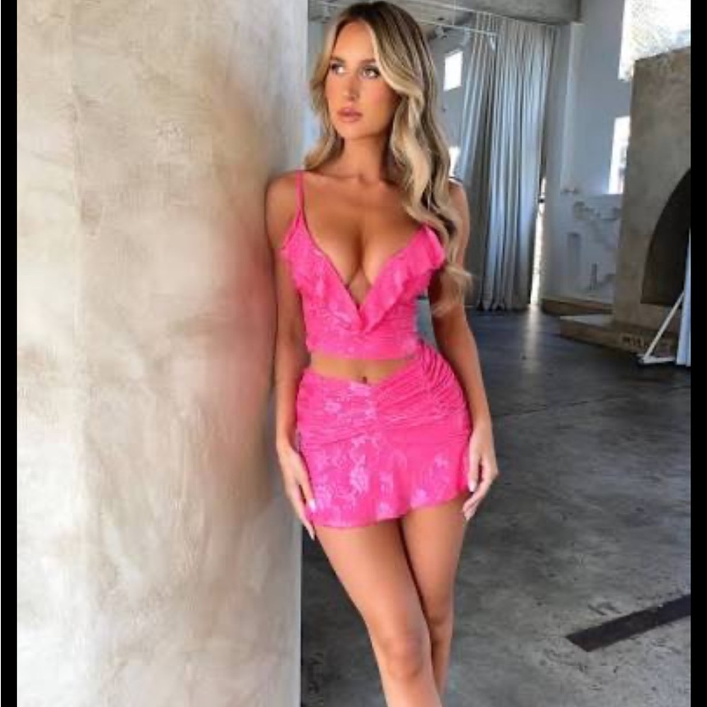 Outcast pink set